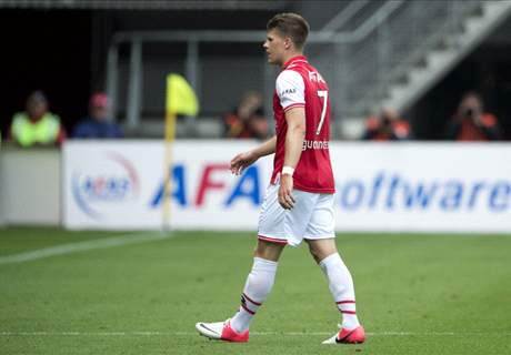 Gudmundsson Gabung Charlton Athletic