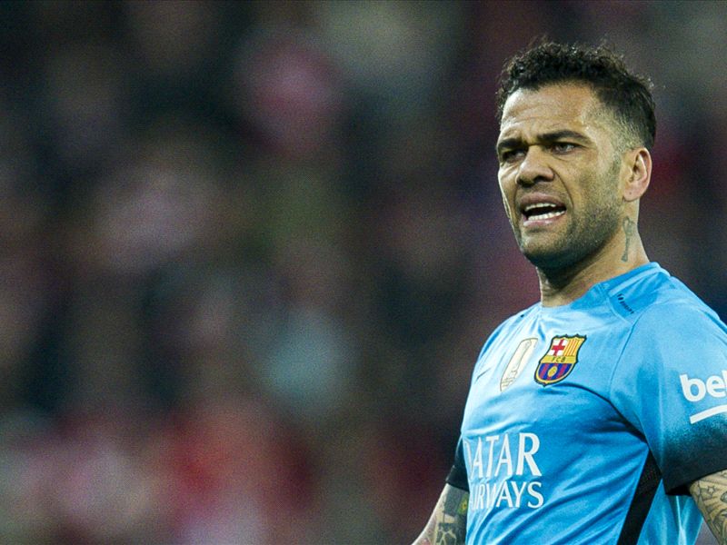 Arsenal lack the experience to win titles - Dani Alves