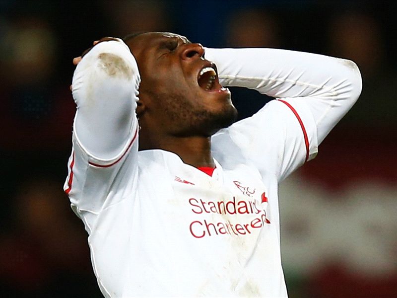 Klopp defends misfiring Benteke after Liverpool's FA Cup exit