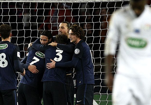 Paris Saint-Germain 3-0 Lyon: Ibrahimovic brace sends holders through