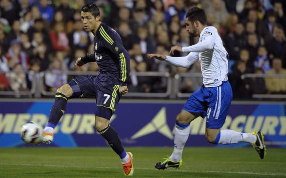 Cristiano Ronaldo, Álvaro González - Zaragoza v Real Madrid