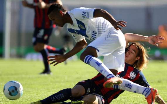 Copete Buffarini Vélez San Lorenzo Final 2013