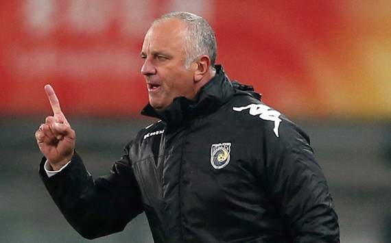 Graham Arnold - Central Coast Mariners