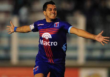 San Jose signs Perez Garcia as DP