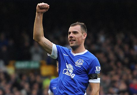 Darron Gibson Fit Untuk Pramusim