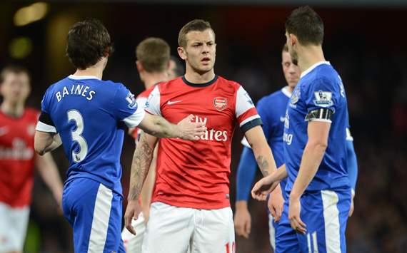 EPL - Arsenal v Everton, Leighton Baines, Jack Wilshere, Kevin Mirallas
