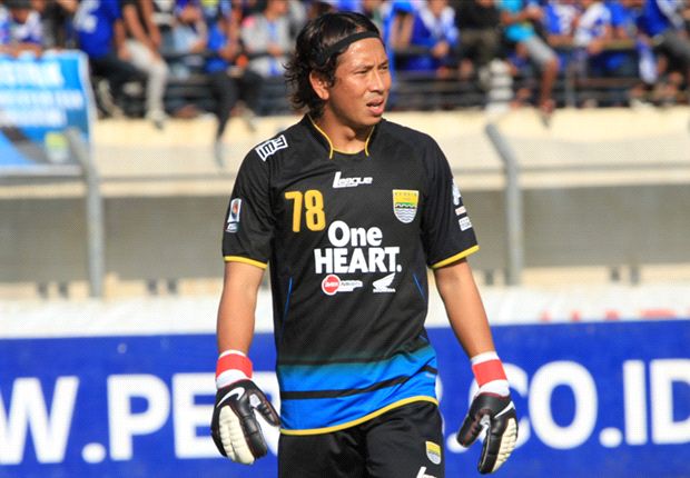 Kiper Persib Bandung I Made Wirawan menginginkan agar kompetisi bisa digulirkan lagi