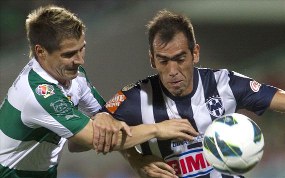 Ivan Estrada, Cesar Delgado, Santos Laguna vs Monterrey