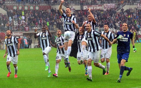 Juventus celebrating vs Torino