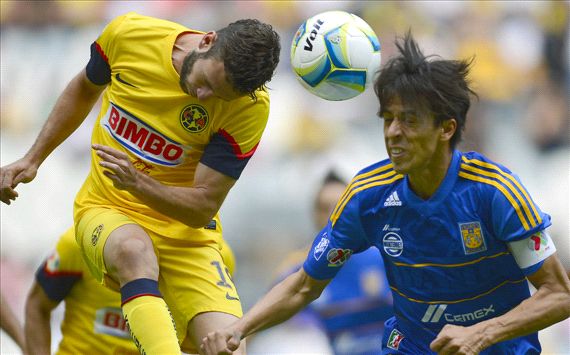 Miguel Layun, Lucas Lobos, Tigres vs América