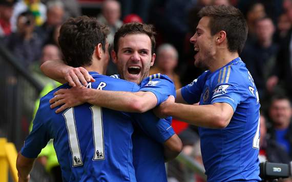 EPL - Manchester United v Chelsea, Juan Mata, Oscar and Cesar Azpilicueta