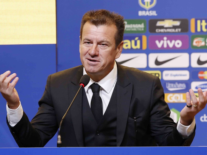 Dunga explains Marcelo and Jefferson omissions