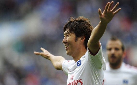 Heung Min Son jubelt für den Hamburger SV