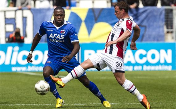 Hofs en Altidore, Willem II - AZ