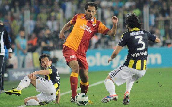 Fenerbahce v Galatasaray (Emre Belozoglu, Hamit Altintop, Hasan Ali Kaldirim)