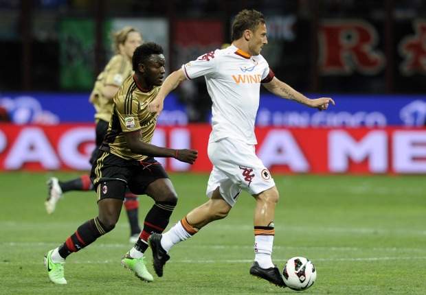 Muntari e Totti in Milan-Roma (Serie A)