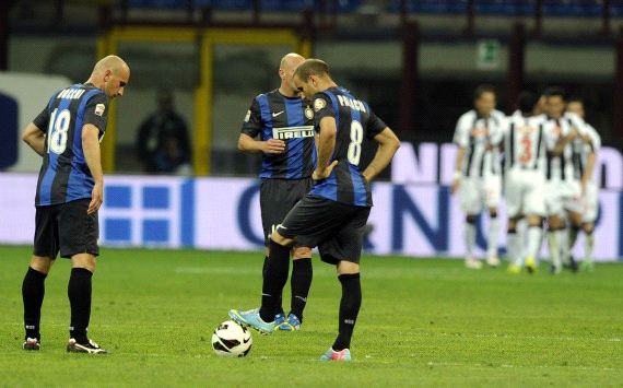 Inter players during the match against Udinese