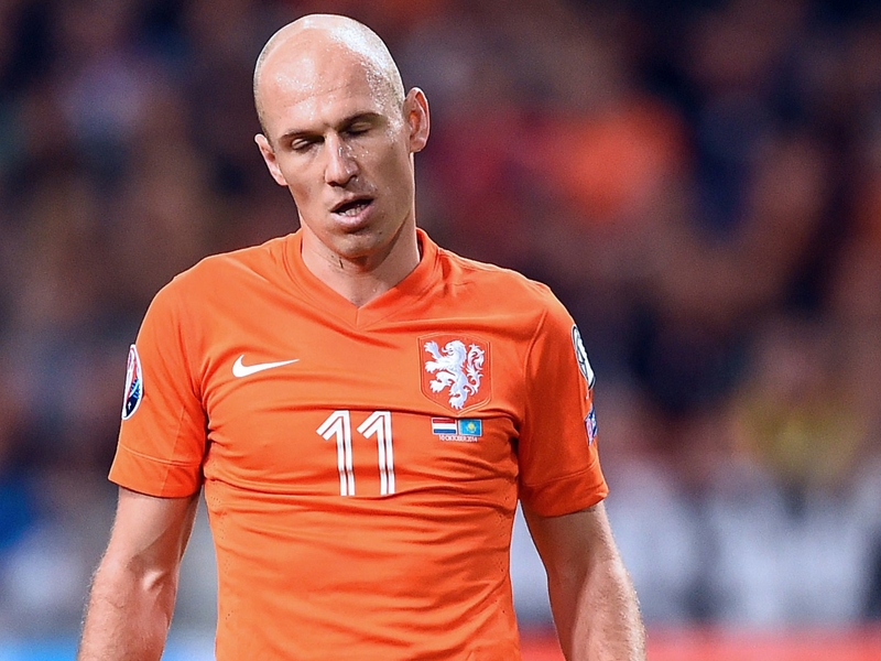 Pays-Bas, sans Robben mais avec Sneijder contre les Bleus