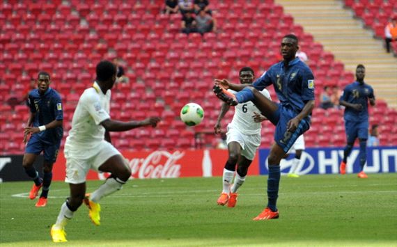 Yaya Sanago and Ebenezer Ofori, Black Satellites
