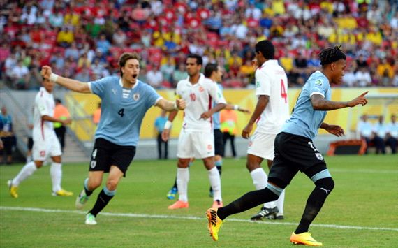 Uruguay v Tahiti: Group B - FIFA Confederations Cup