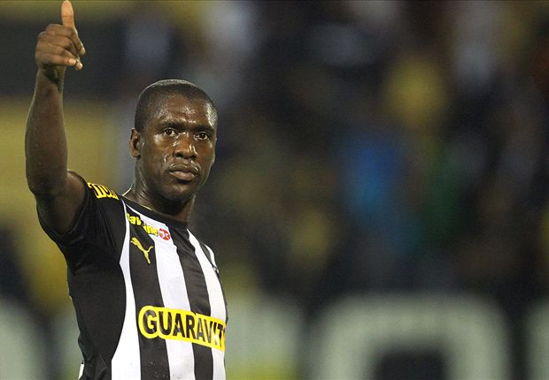 Otro golazo de Seedorf para el Botafogo