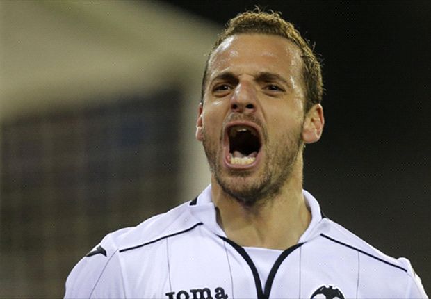 Question of the Day: How many goals with Soldado score in his first season at Spurs?