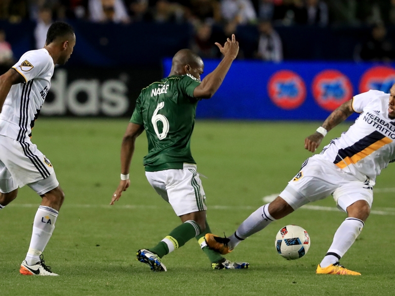 LA Galaxy, 3 giornate per De Jong: contratto da 'Designated' a rischio?