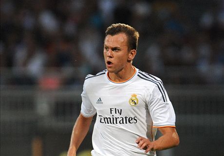 Villarreal Pinjam Denis Cheryshev