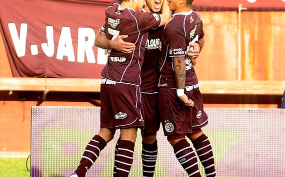 Santiago Silva Lanús Belgrano