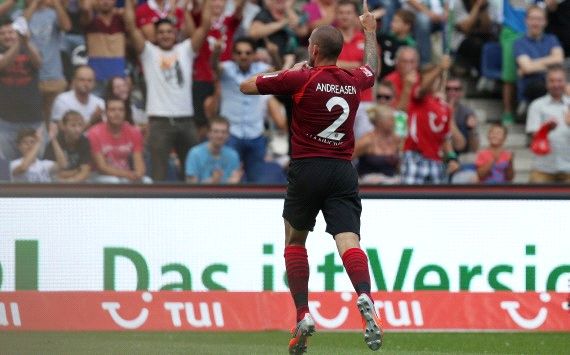 Leon Andreasen jubelt für Hannover
