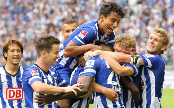 Sami Allagui und seine Hertha-Kollegen jubeln