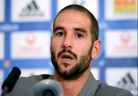 Lisandro López chega a Porto Alegre