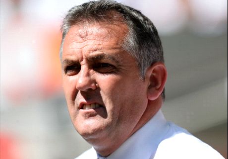 Coyle in talks with Houston Dynamo