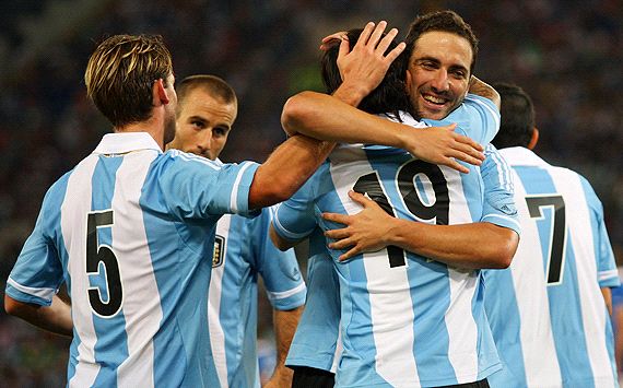 Festejo Argentina gol Banega
