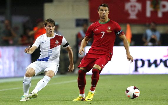 Paul Verhaegh, Cristiano Ronaldo - Portugal - Netherlands