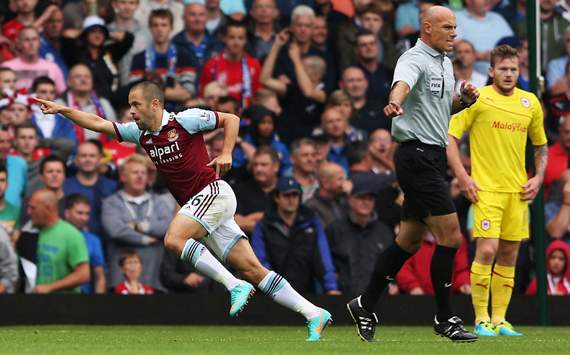 EPL: Joe Cole, West Ham United v Cardiff City