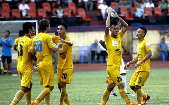 Thanh Hoa celebrates v Ha Nọi T&T