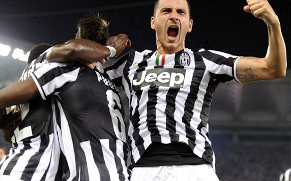 Juventus celebrating vs Lazio