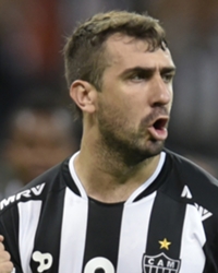 Resultado de imagem para lucas pratto