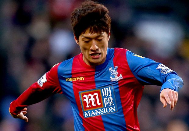 Lee Chung-yong hits out at Pardew: He even forgets how many substitutes ...