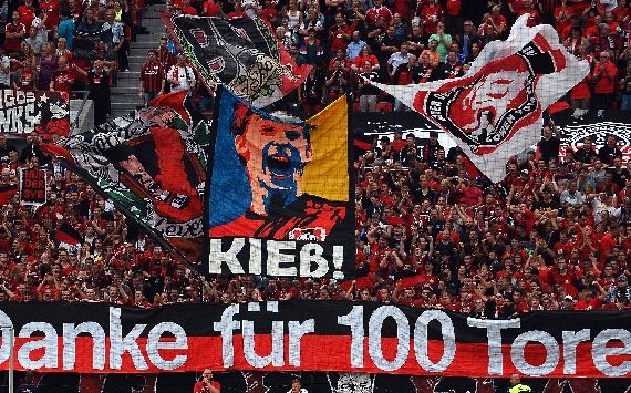 100 Tore! Leverkusen bedankt sich bei Stefan Kießling