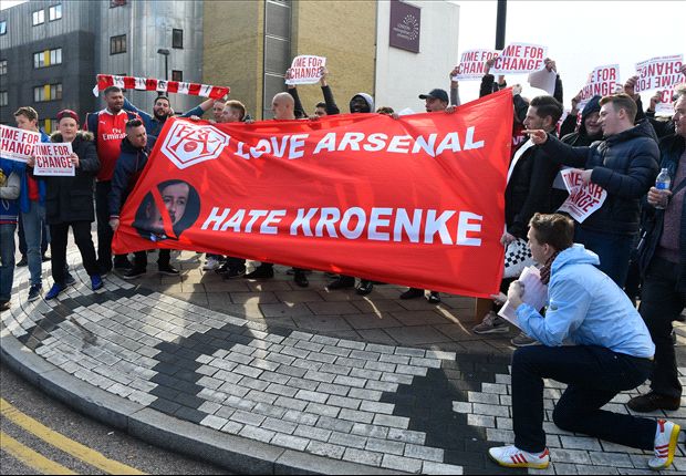 Twelve years without a title: Arsenal fans stage protest in 12th minute of Norwich clash