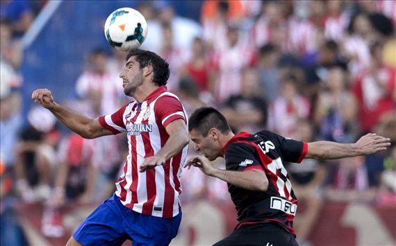 Raúl García, Leonel Galeano - Atlético de Madrid v Rayo Vallecano