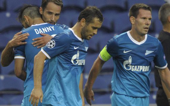 Zenit celebrating