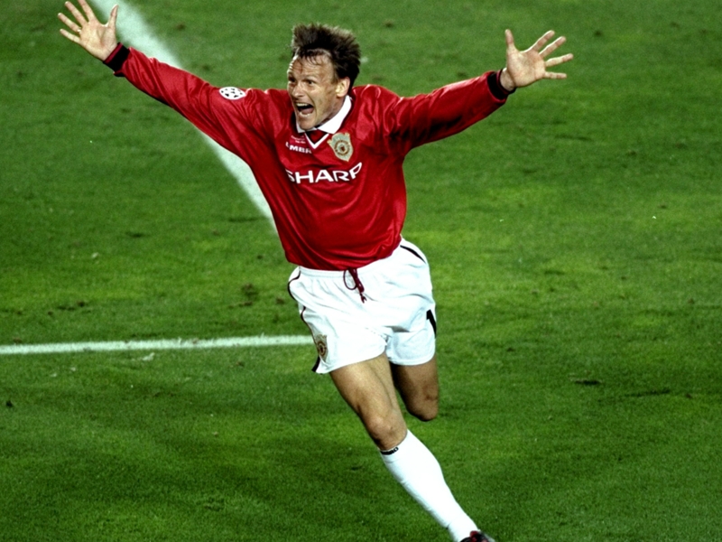 Sheringham : "Mourinho doit gagner des titres avec MU"