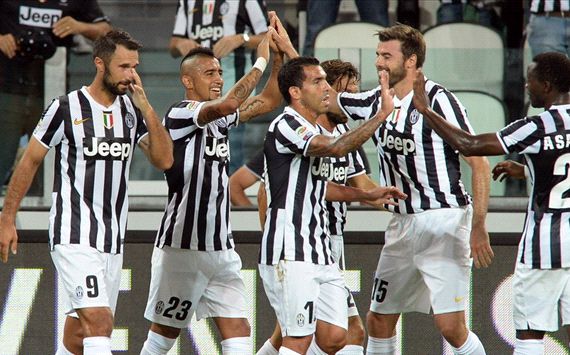 Vucinic, Vidal, Tevez, Barzagli, Asamoah - Juventus-Lazio - Serie A