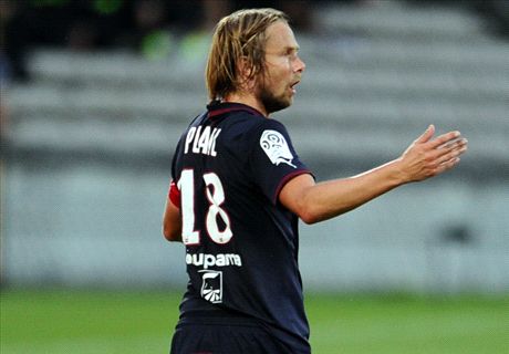 Transferts, Plasil plaît à Nice