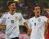 Ferguson: Rooney wanted Manchester United to sign Ozil
