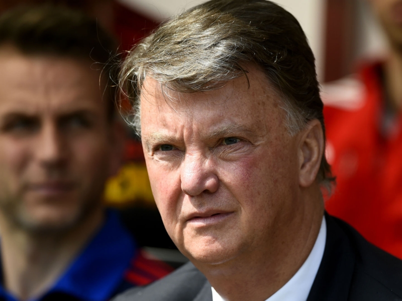 Van Gaal to consult 'fatigue specialist' before West Ham trip