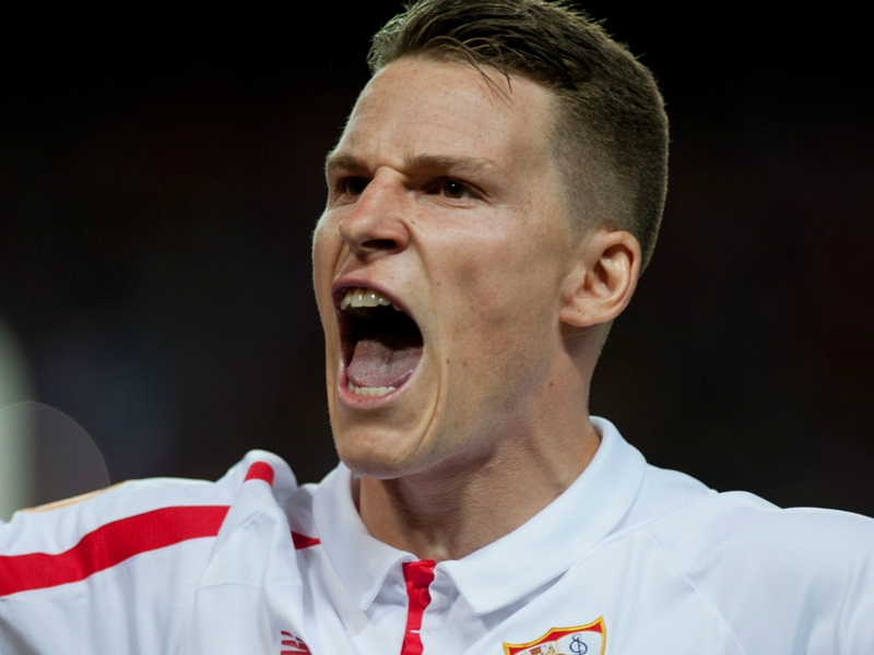 Sevilla keen to keep Banega and Gameiro - Monchi